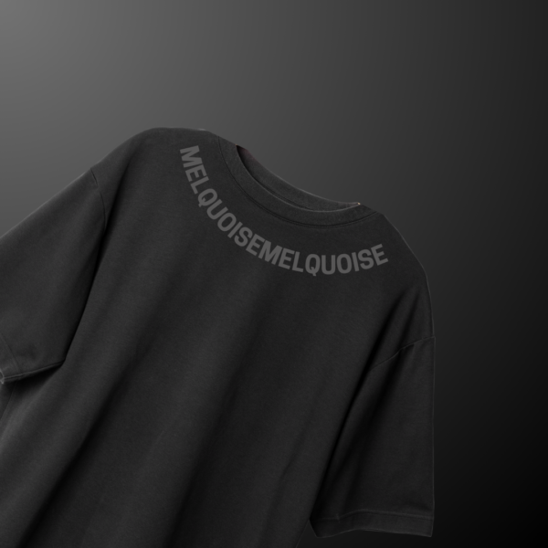 Melquoise Oversized T-shirt black color front design